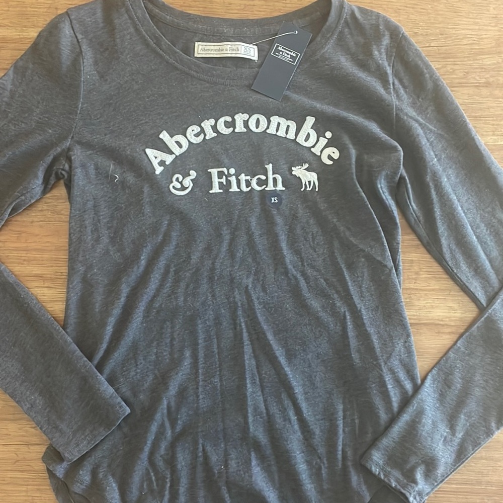 Grey Abercrombie and Fitch long sleeve size XS
